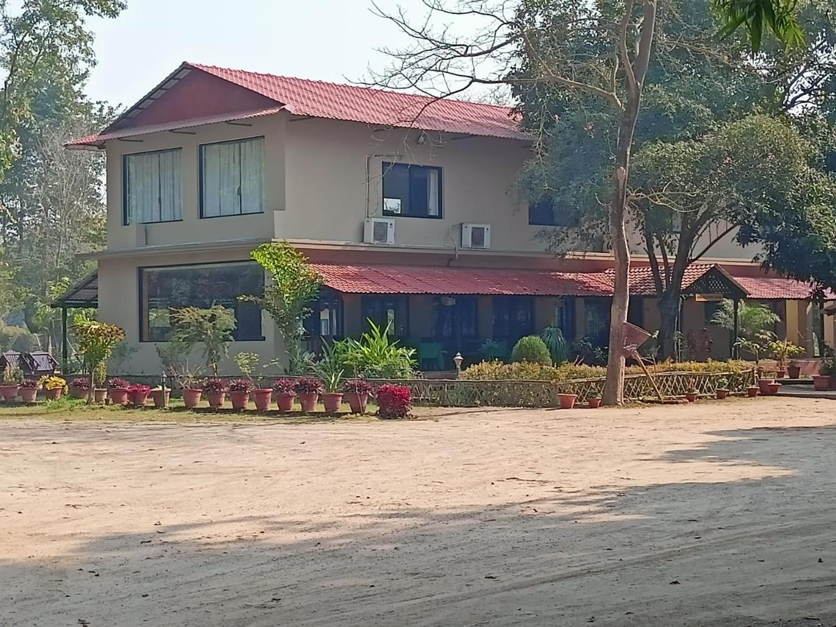 Lumbini Buddha Garden Resort Exterior foto
