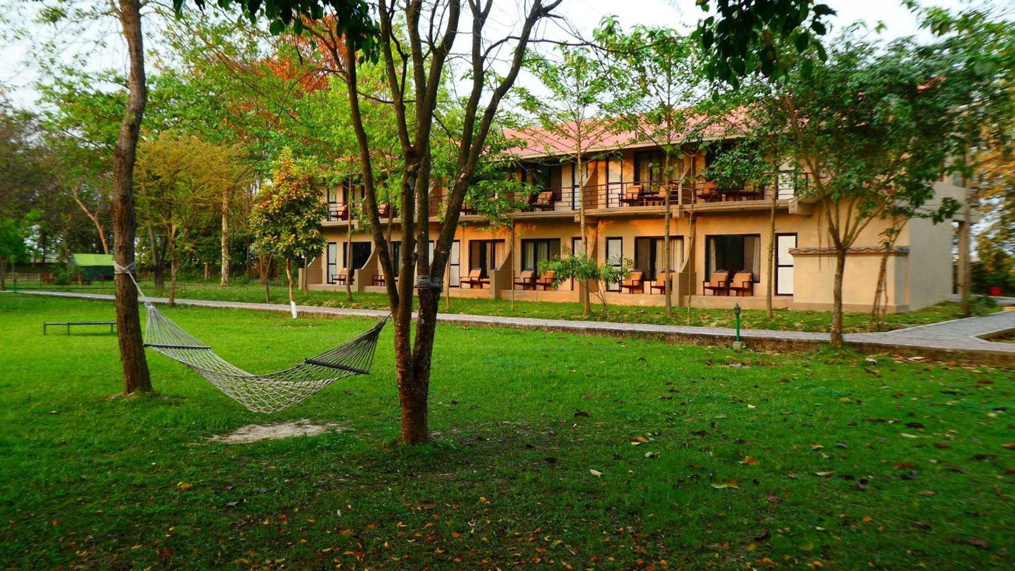 Lumbini Buddha Garden Resort Exterior foto
