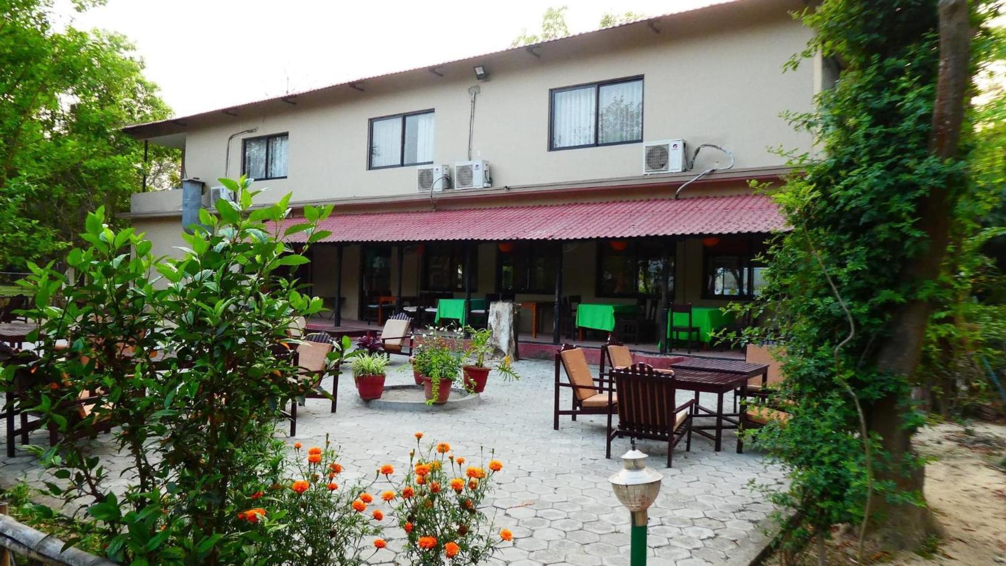 Lumbini Buddha Garden Resort Exterior foto